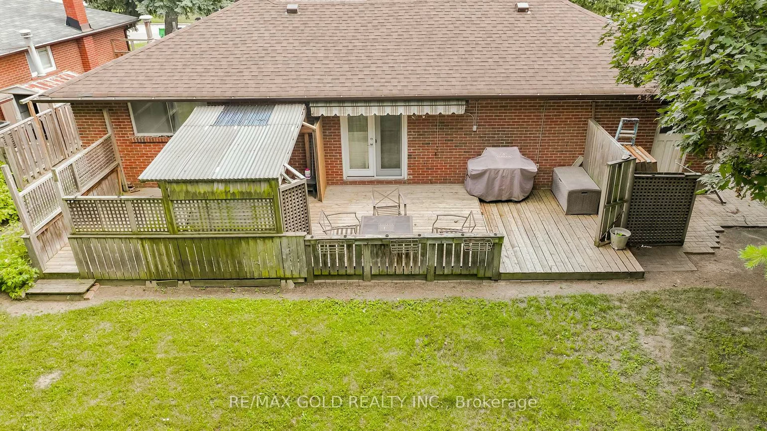 29, Devonshire, Southgate, Brampton