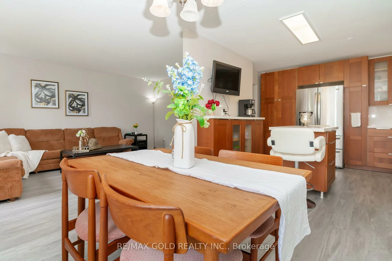 29, Devonshire, Southgate, Brampton