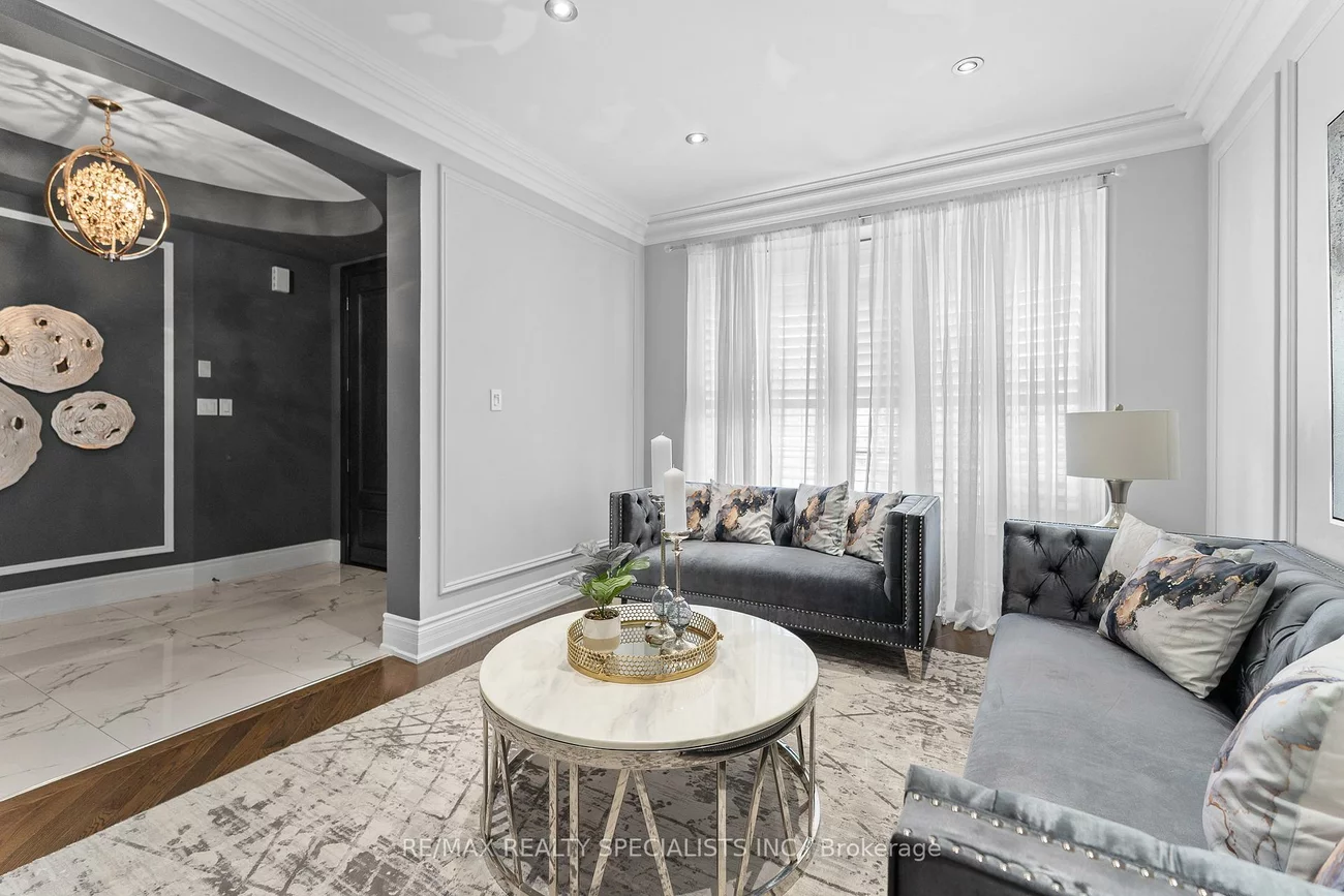 21, Lauderhill, Vales of Castlemore North, Brampton