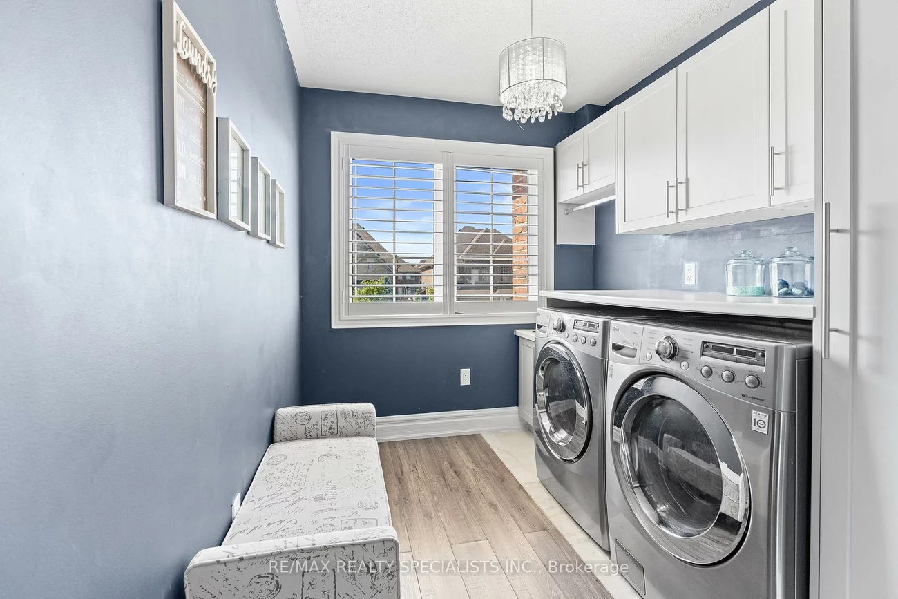 21, Lauderhill, Vales of Castlemore North, Brampton