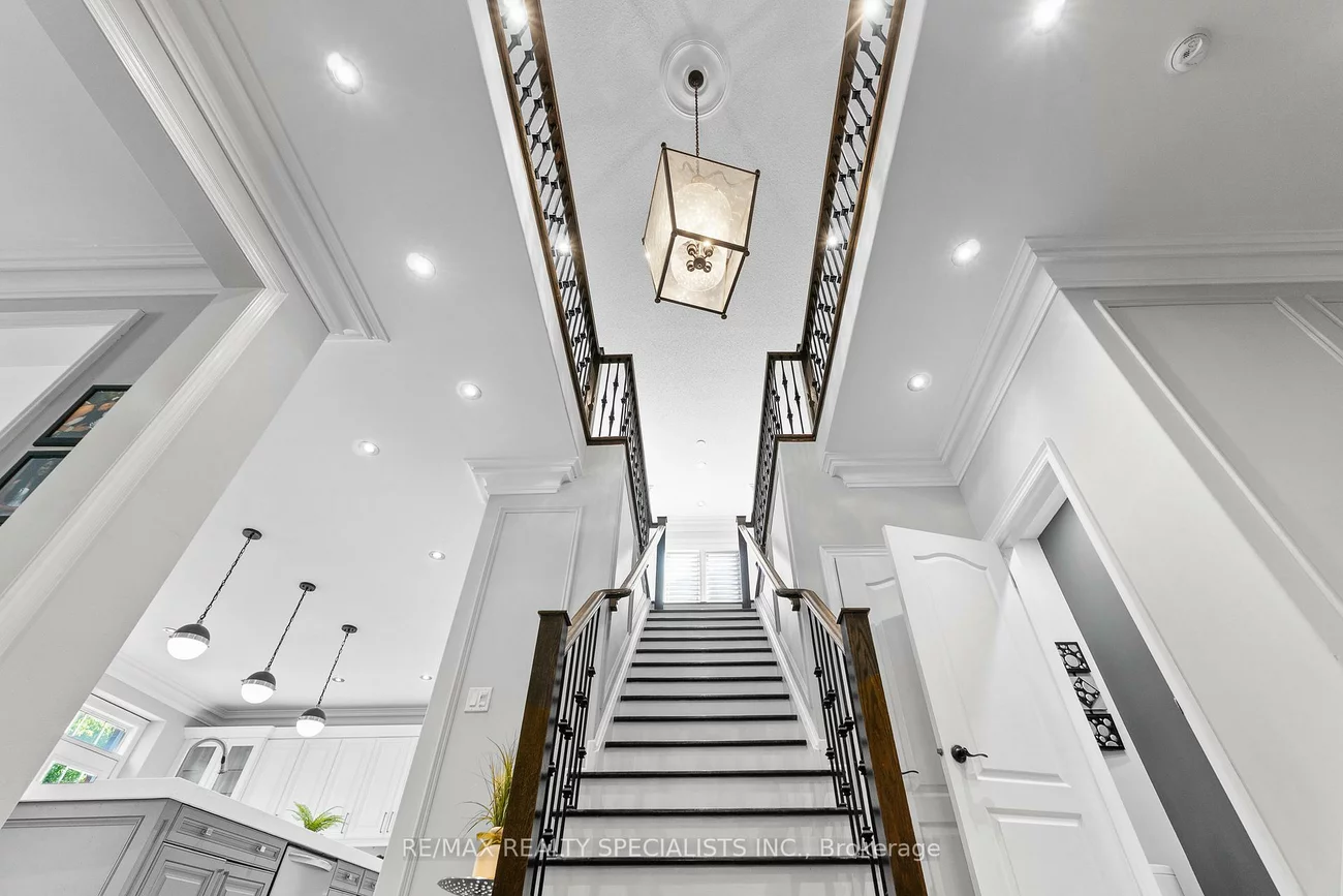21, Lauderhill, Vales of Castlemore North, Brampton