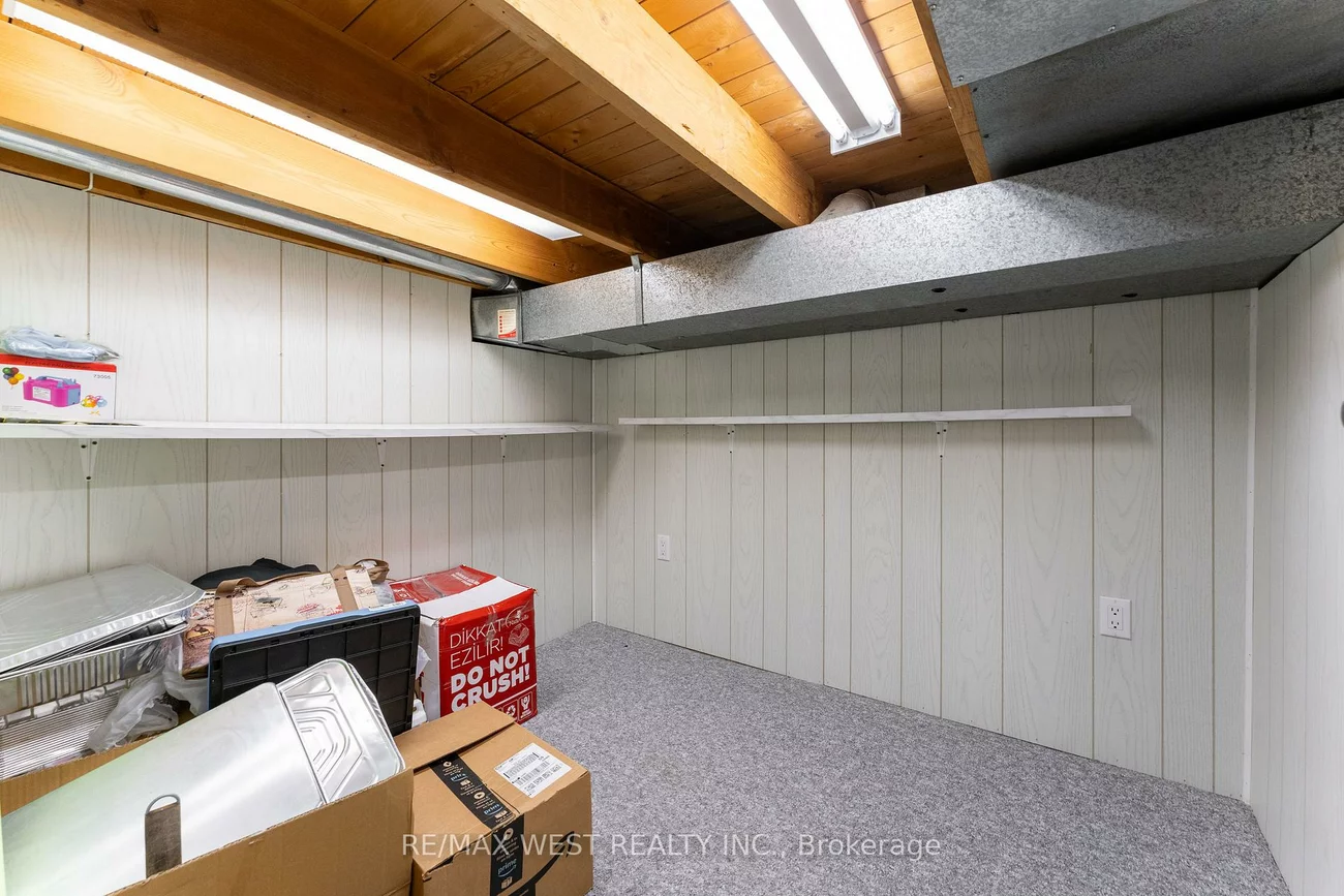 44, Fidelia, Southgate, Brampton