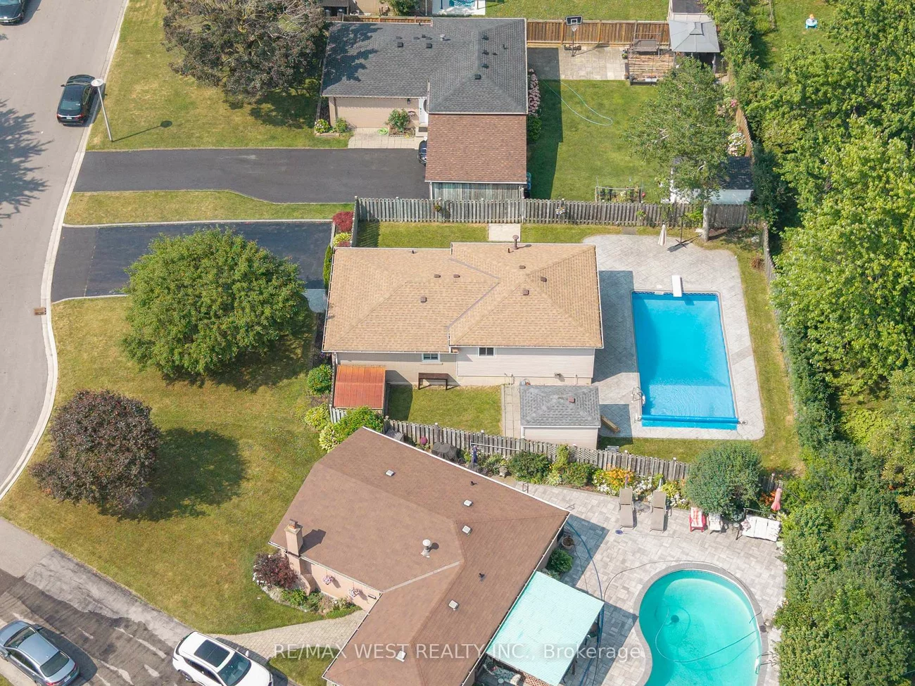 44, Fidelia, Southgate, Brampton