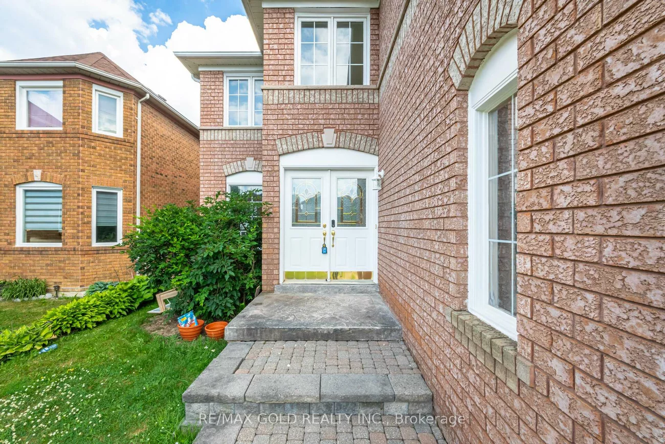 32, Hollybush, Sandringham-Wellington, Brampton
