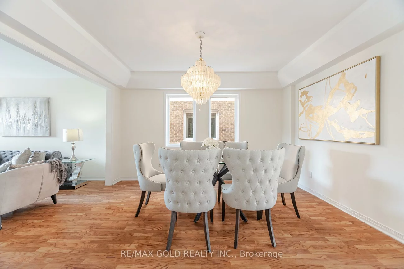 32, Hollybush, Sandringham-Wellington, Brampton