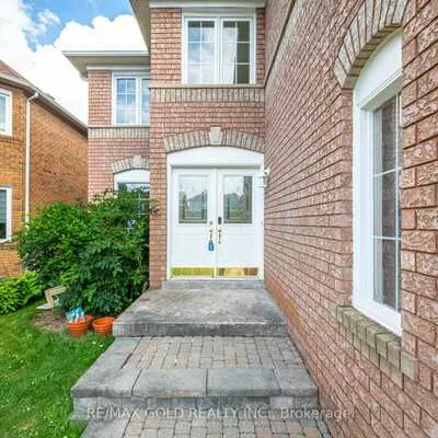 32, Hollybush, Sandringham-Wellington, Brampton