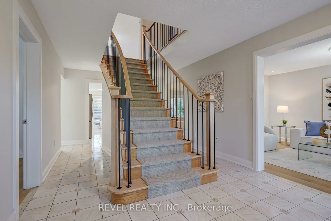 6, Lone Oak, Westgate, Brampton
