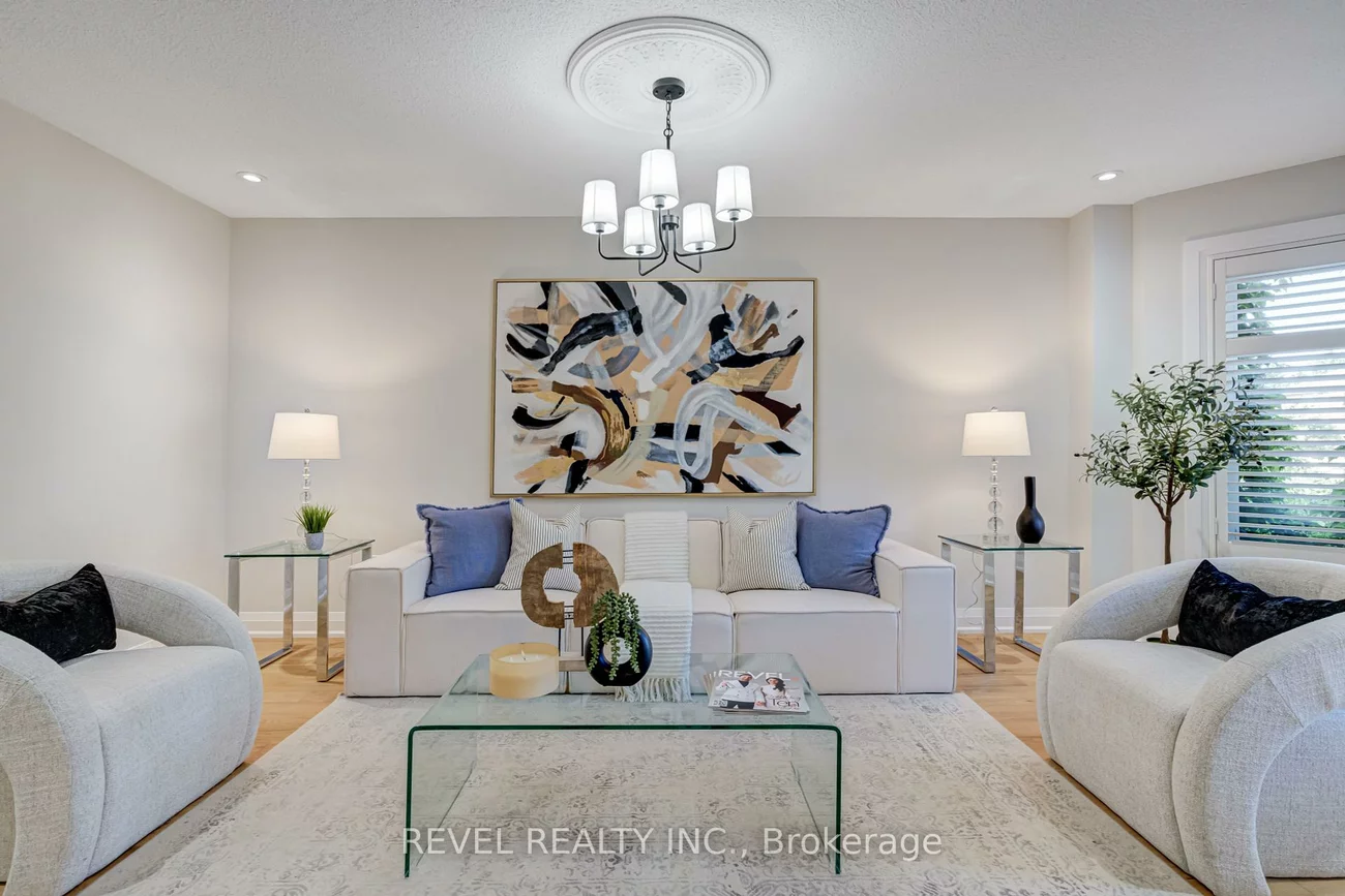 6, Lone Oak, Westgate, Brampton