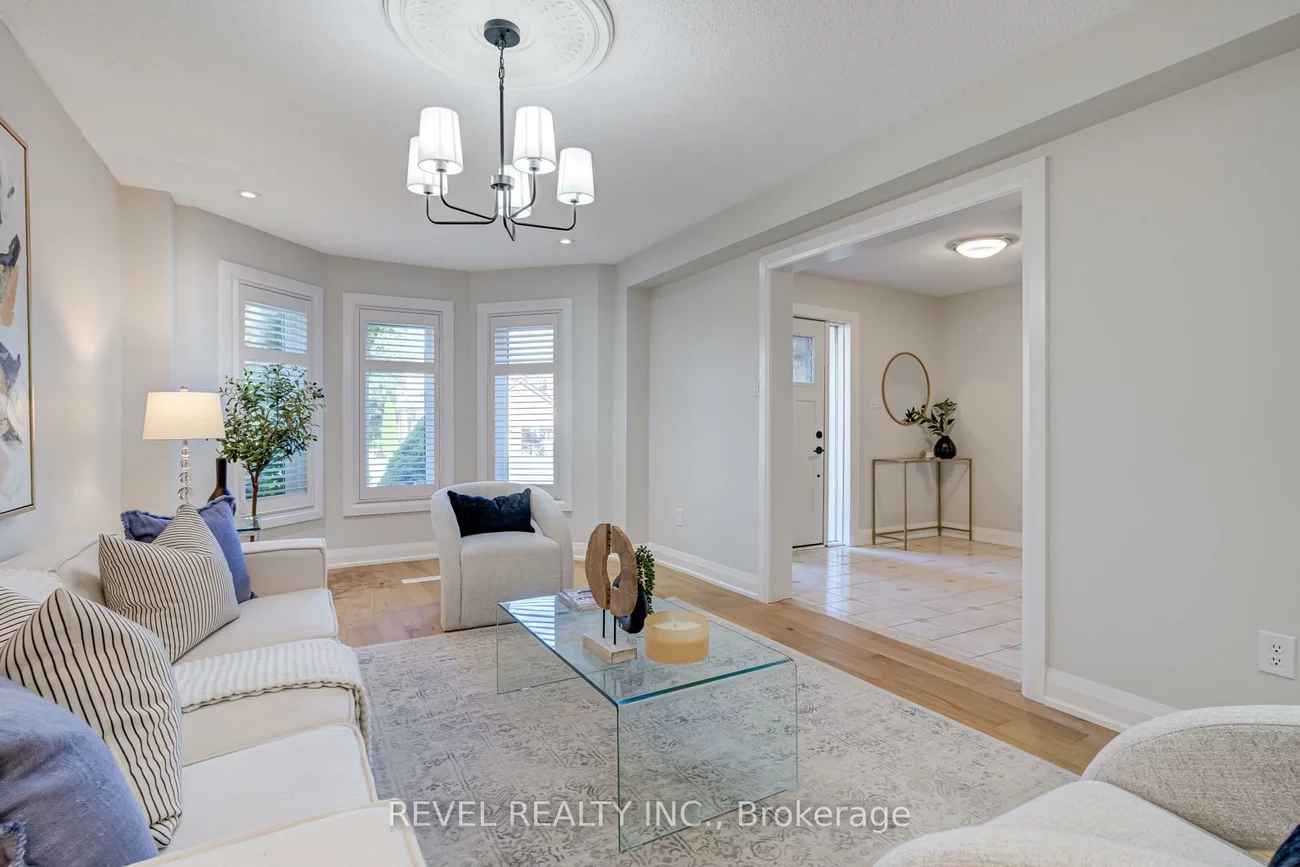 6, Lone Oak, Westgate, Brampton