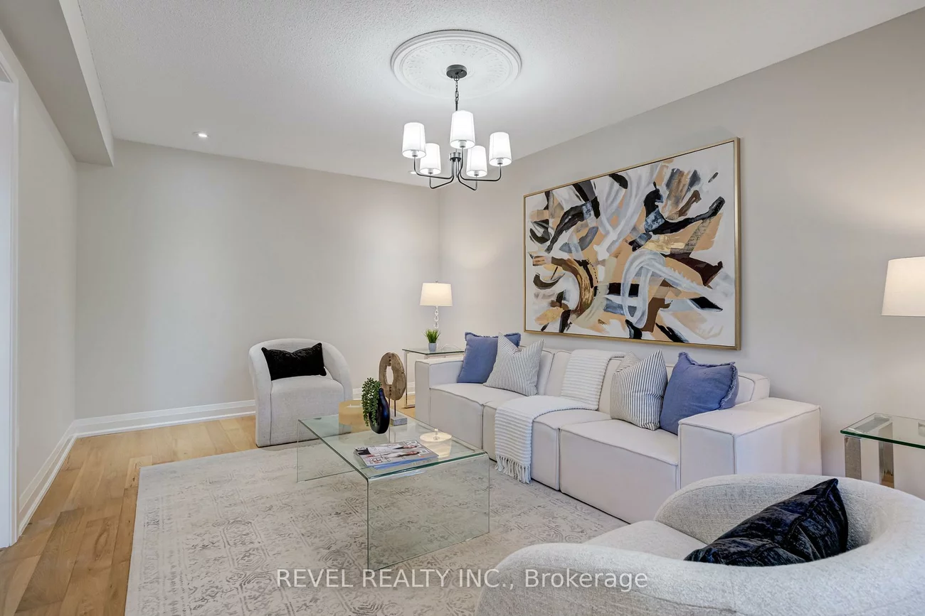 6, Lone Oak, Westgate, Brampton