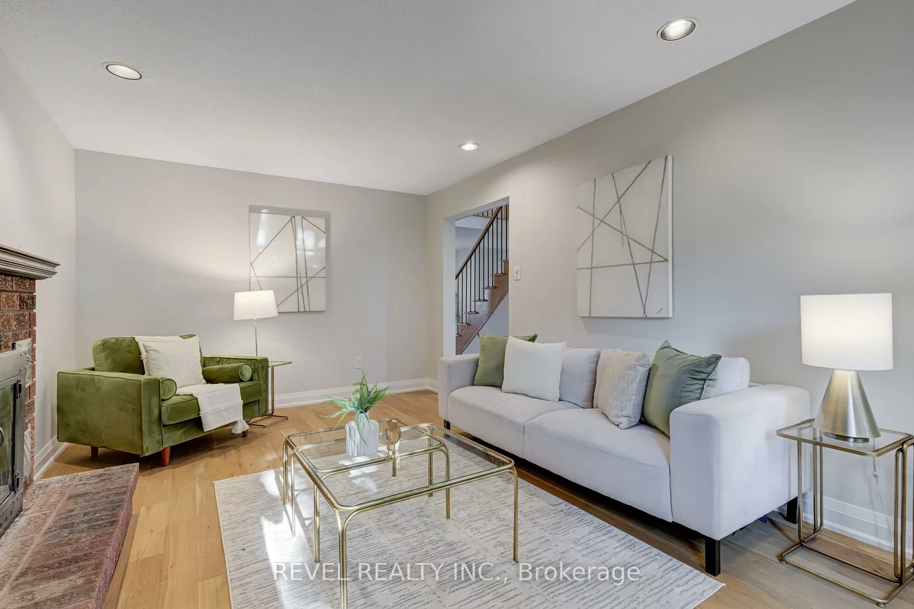 6, Lone Oak, Westgate, Brampton