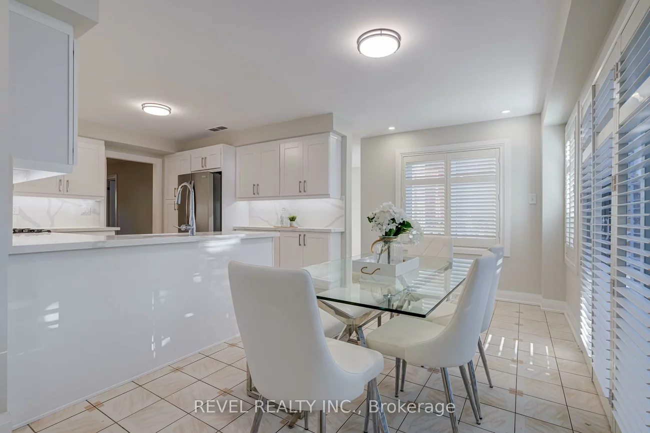 6, Lone Oak, Westgate, Brampton