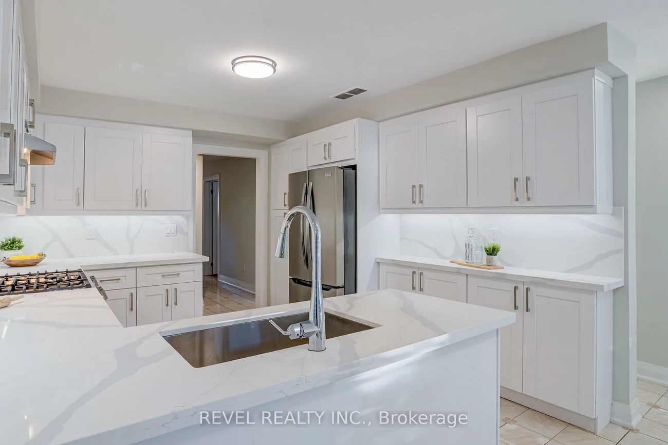 6, Lone Oak, Westgate, Brampton