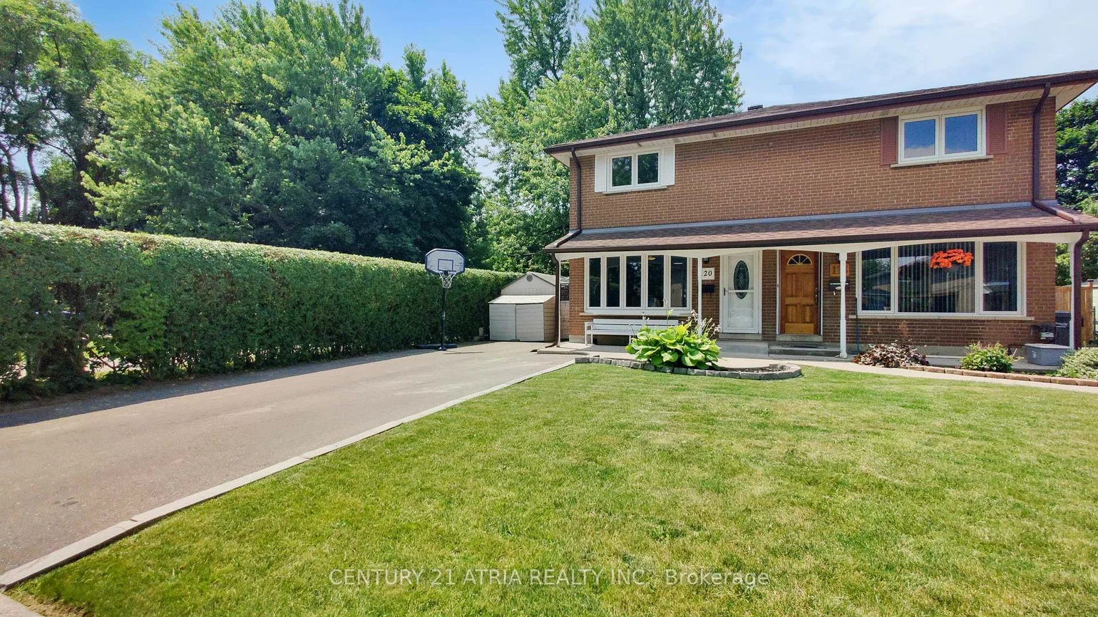 120, Corby, Brampton South, Brampton