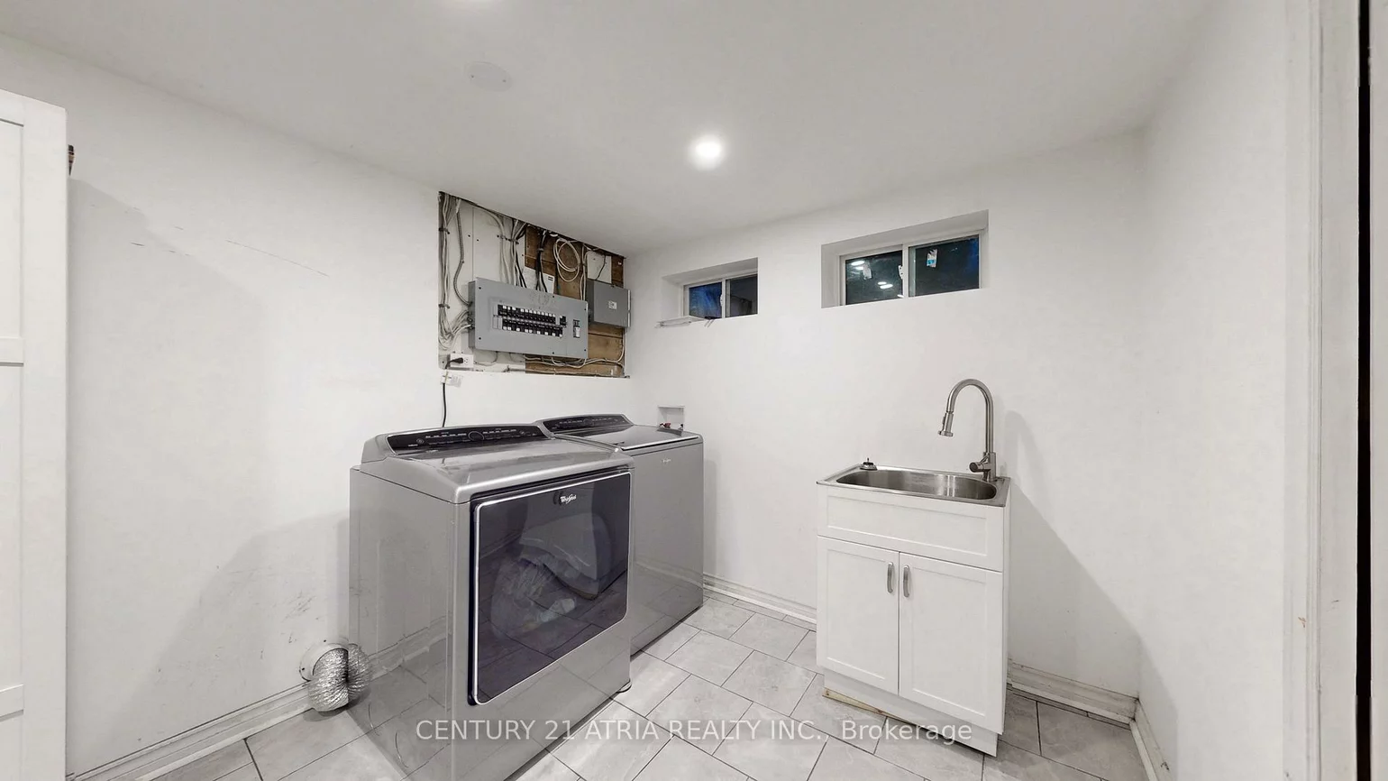 120, Corby, Brampton South, Brampton