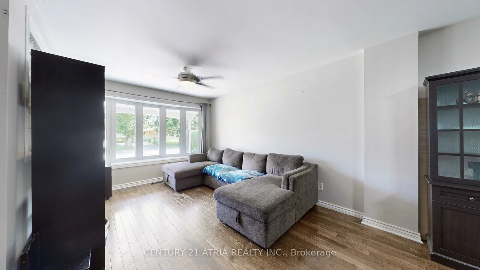 120, Corby, Brampton South, Brampton