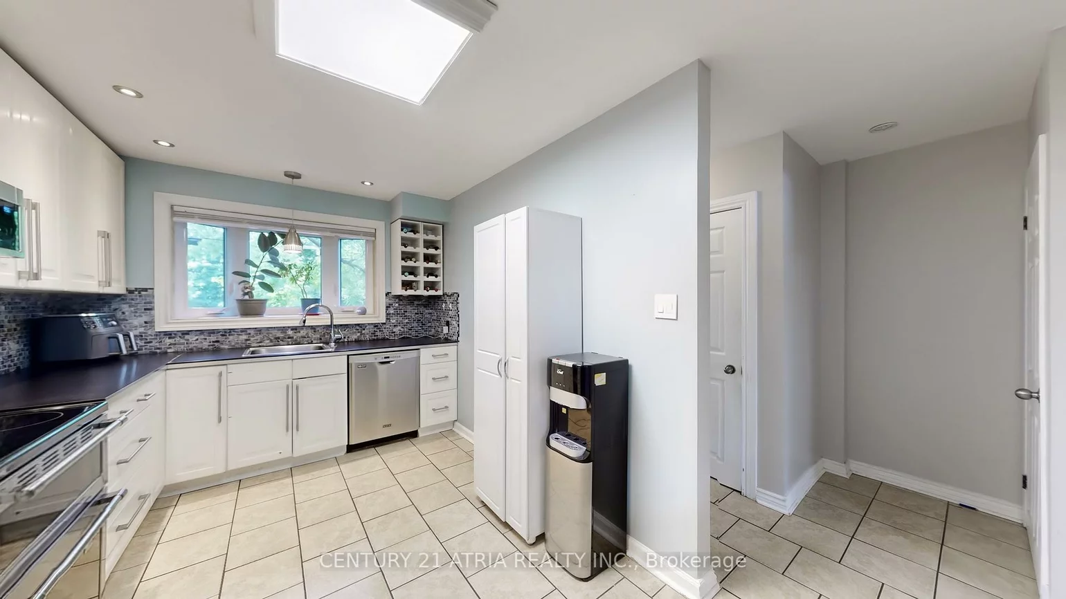 120, Corby, Brampton South, Brampton