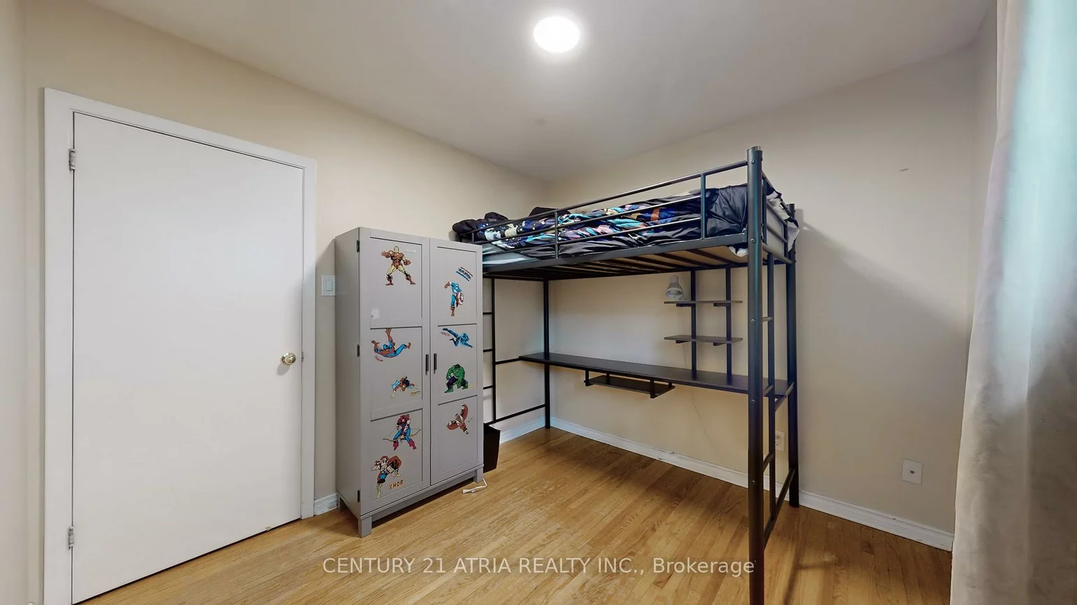 120, Corby, Brampton South, Brampton