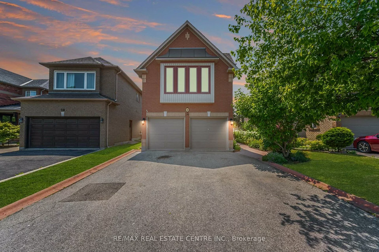 30, Creekwood, Snelgrove, Brampton