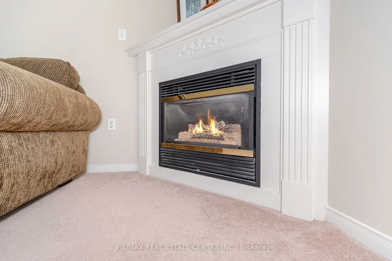 30, Creekwood, Snelgrove, Brampton