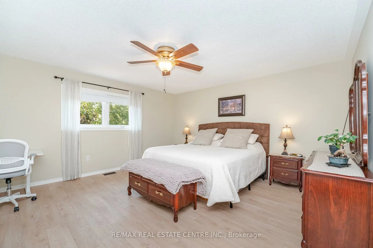 30, Creekwood, Snelgrove, Brampton