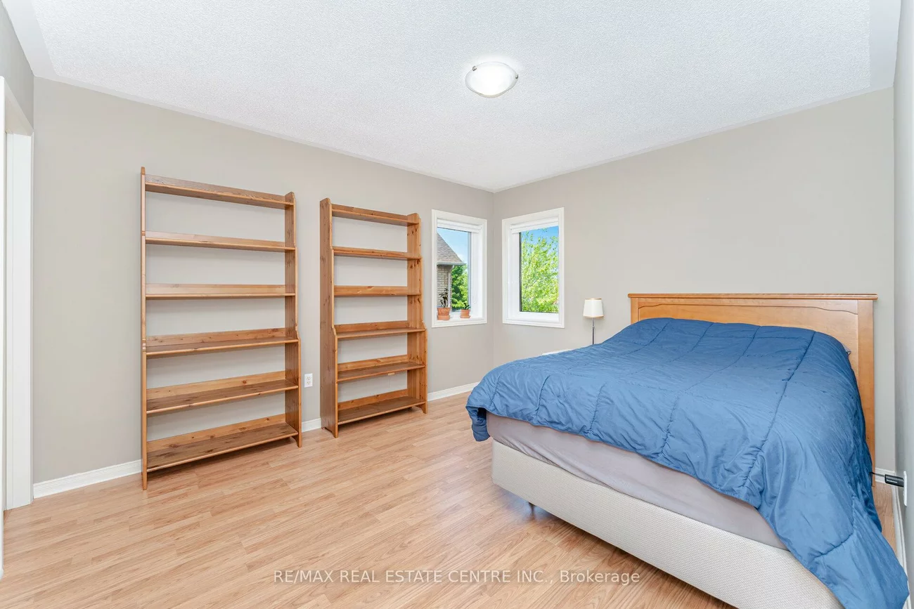 30, Creekwood, Snelgrove, Brampton