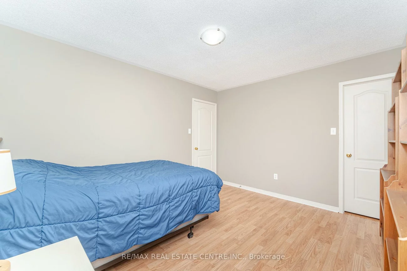 30, Creekwood, Snelgrove, Brampton
