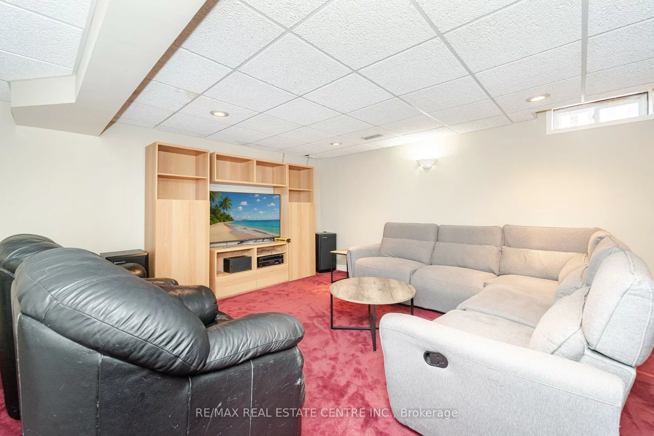 30, Creekwood, Snelgrove, Brampton