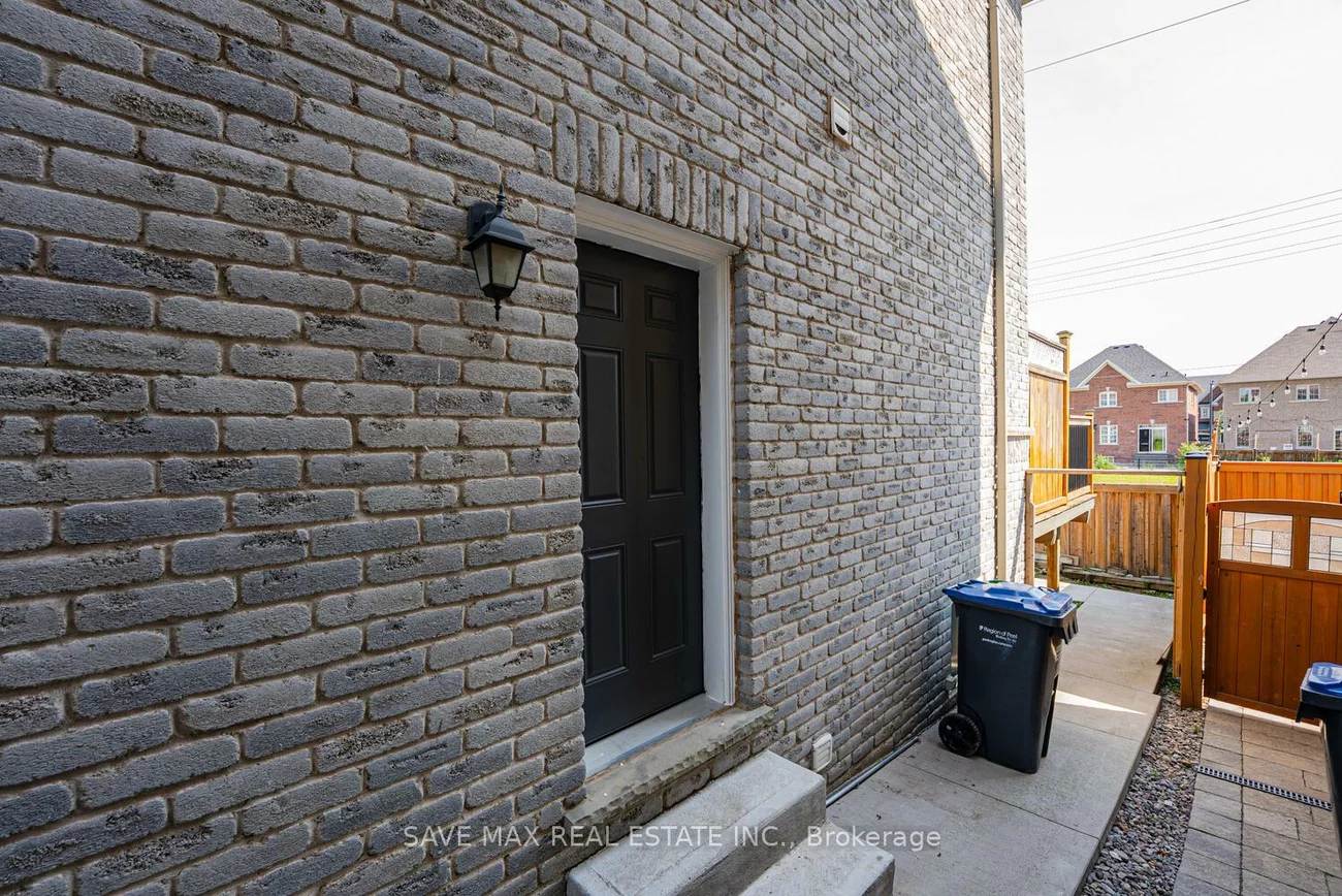 17, KIMBOROUGH, Credit Valley, Brampton