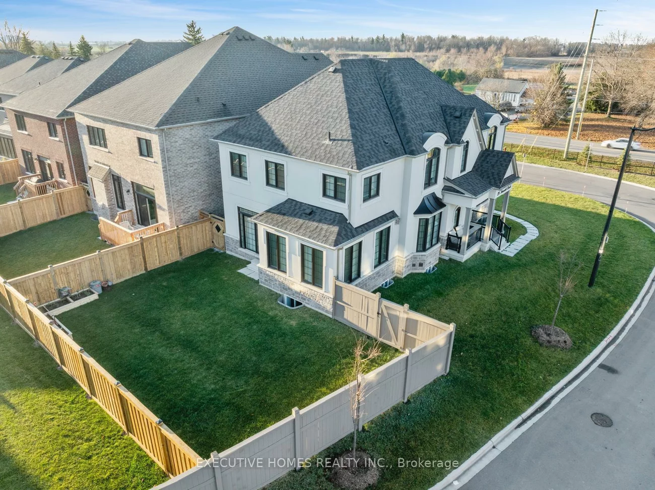 25, Ixworth, Bram West, Brampton