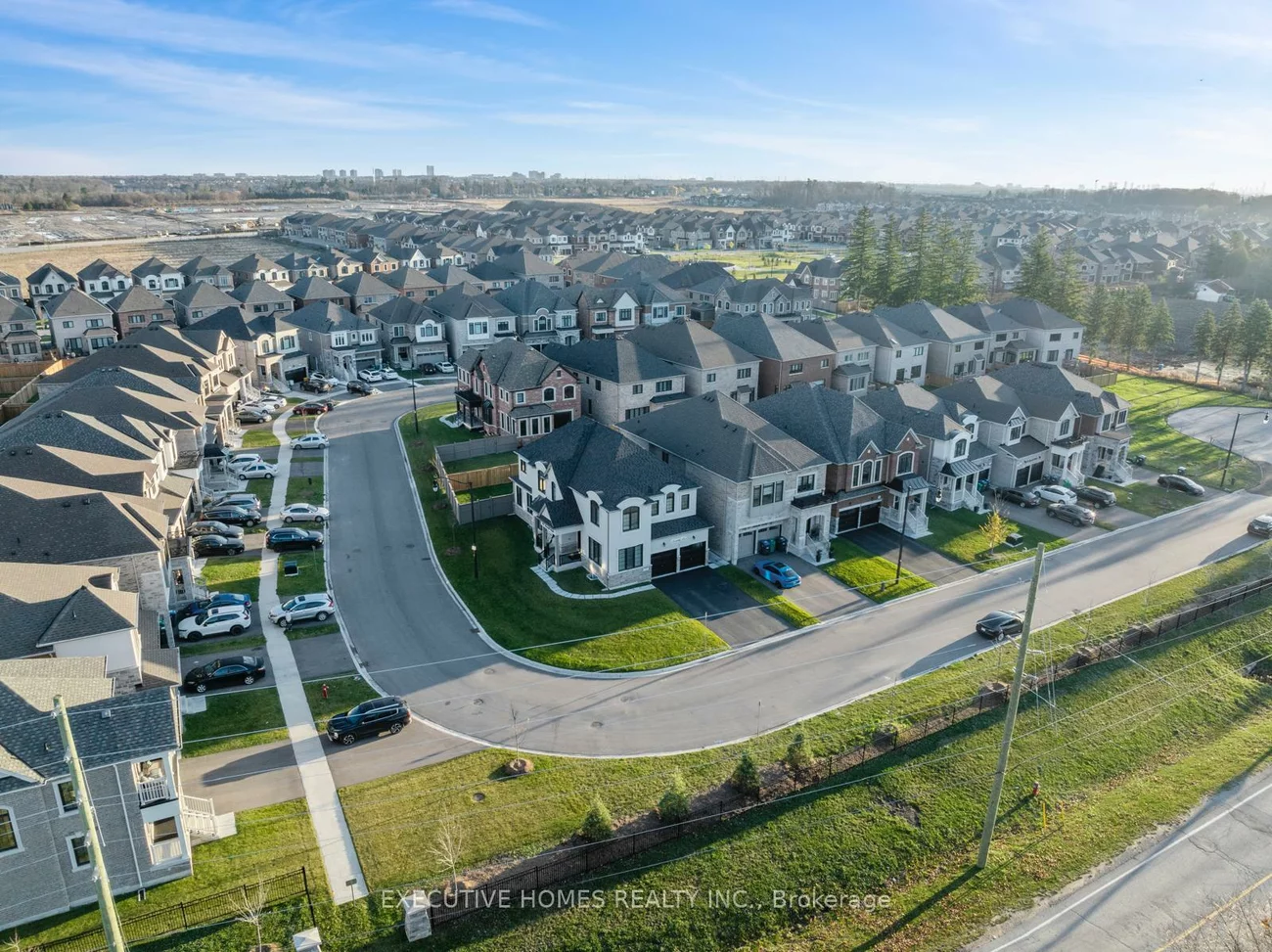 25, Ixworth, Bram West, Brampton