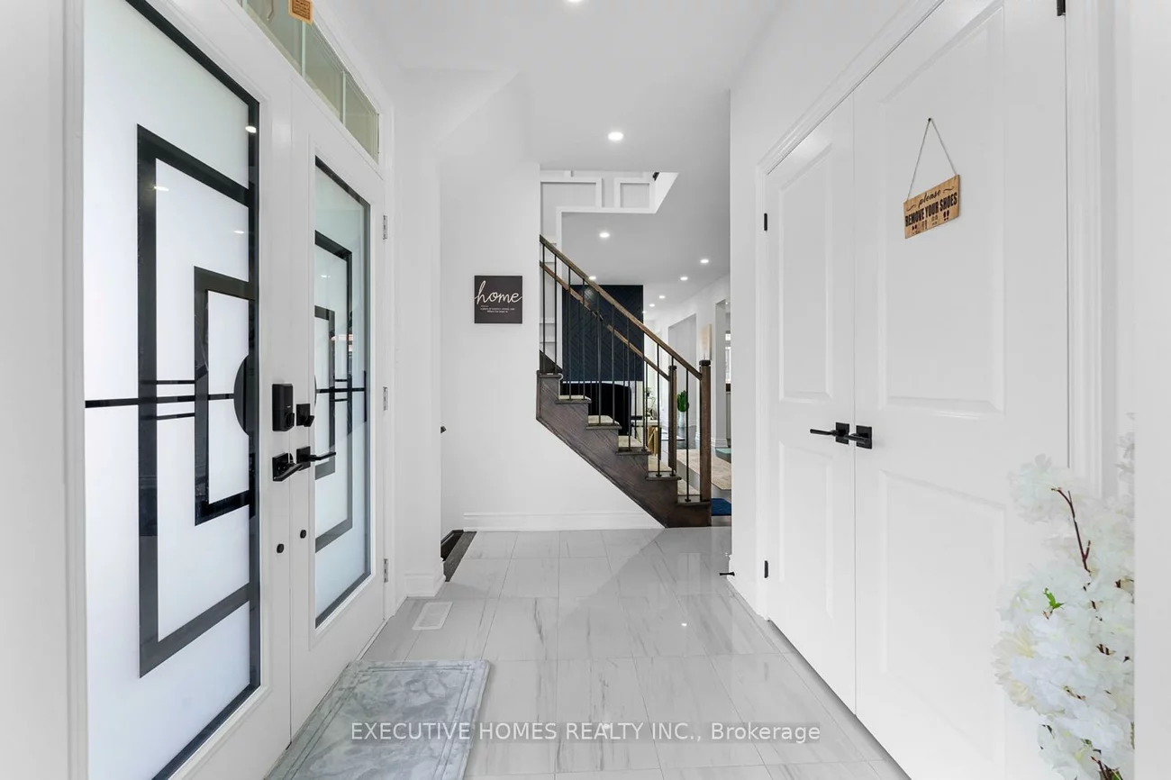 25, Ixworth, Bram West, Brampton