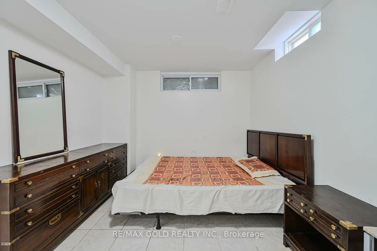 46, Cobblestone, Sandringham-Wellington, Brampton