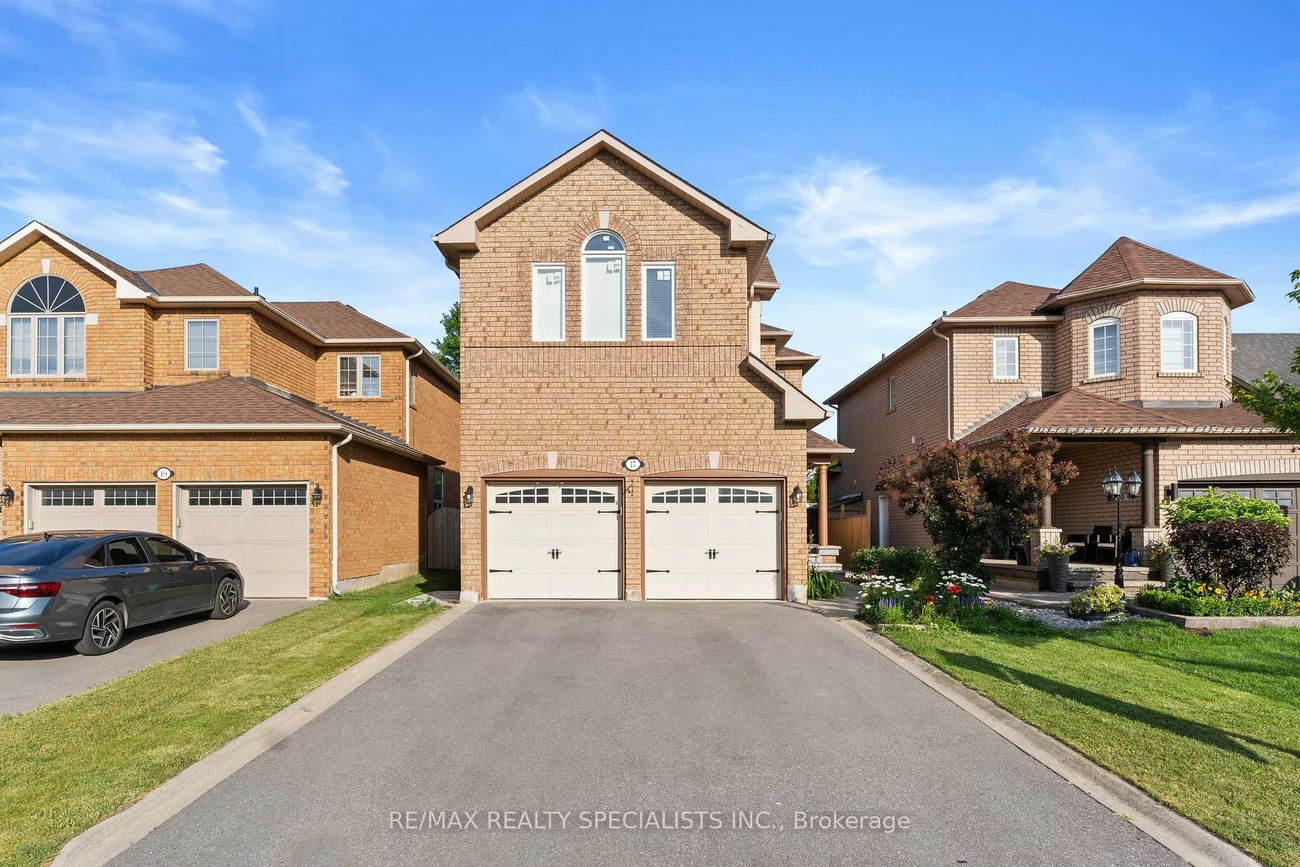 17, Bushberry, Snelgrove, Brampton