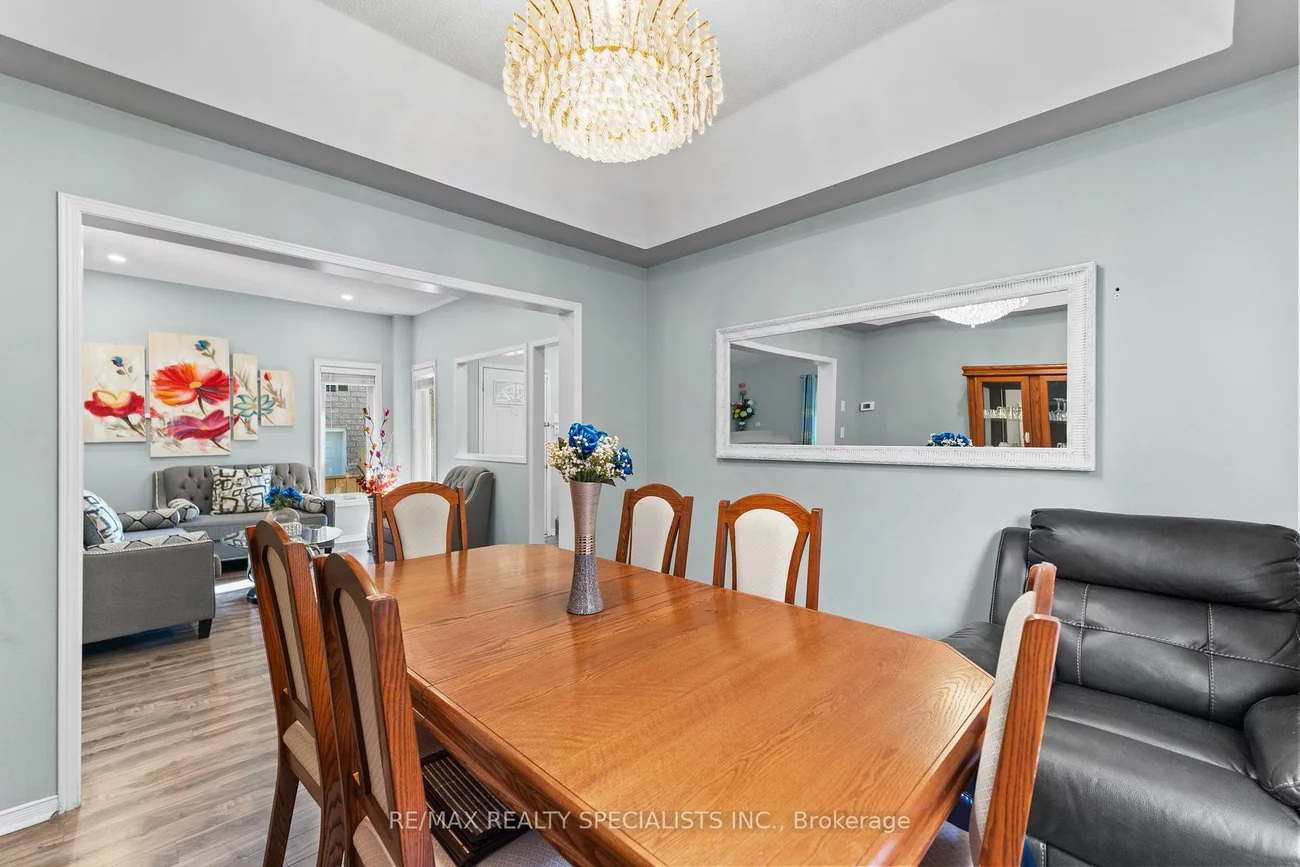 17, Bushberry, Snelgrove, Brampton