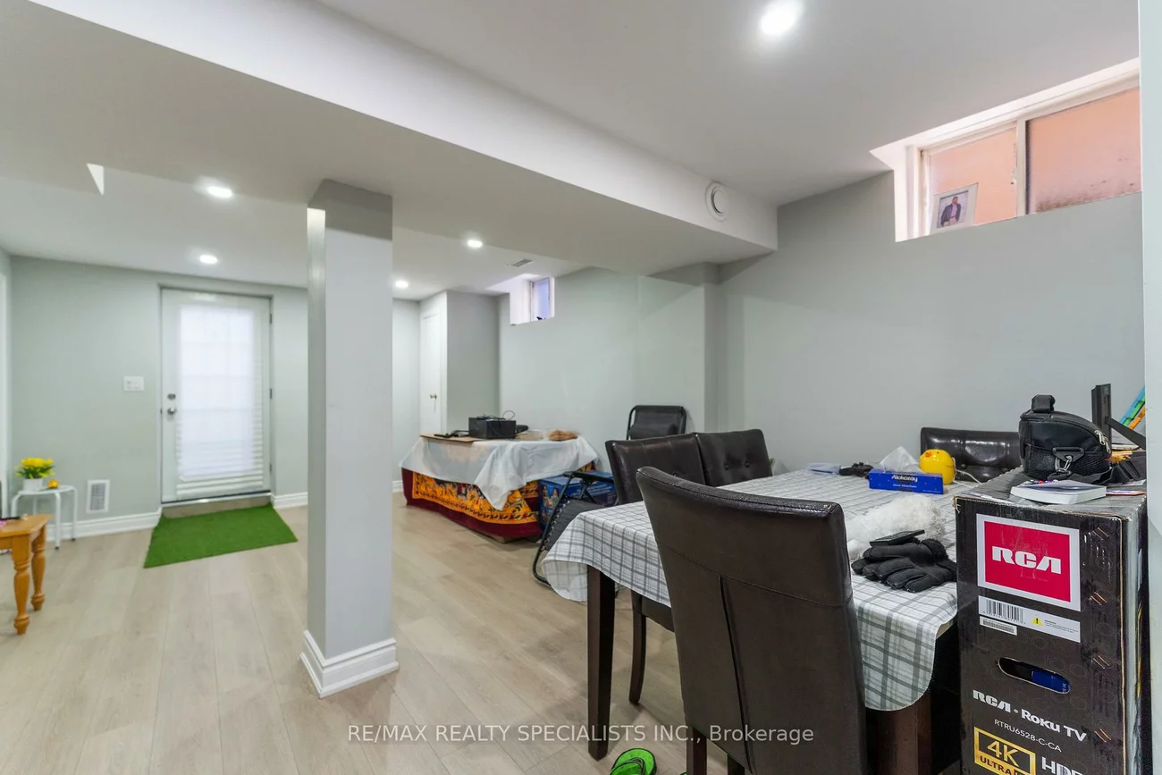 17, Bushberry, Snelgrove, Brampton