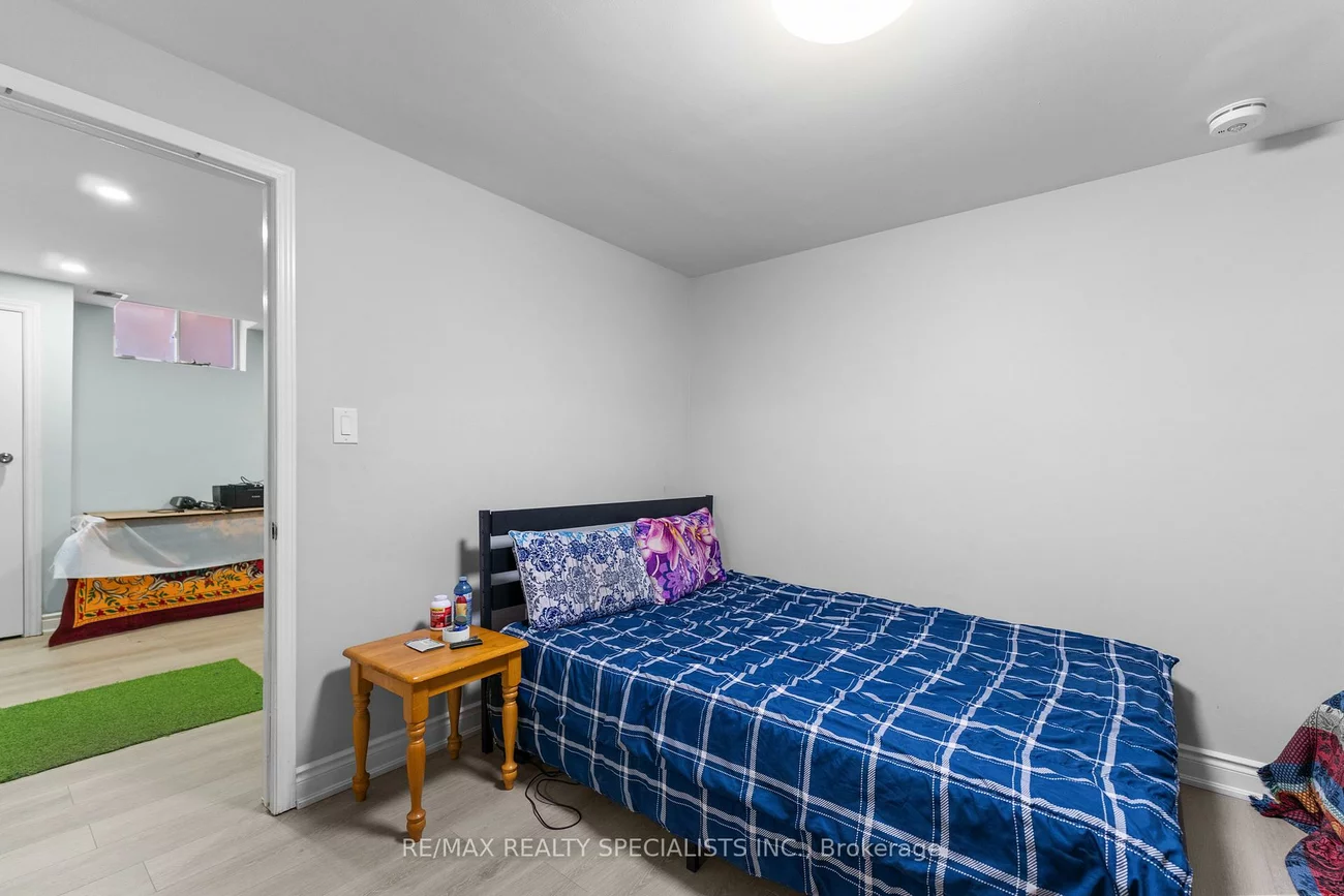 17, Bushberry, Snelgrove, Brampton