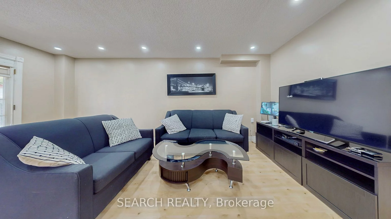 163, Simmons, Madoc, Brampton