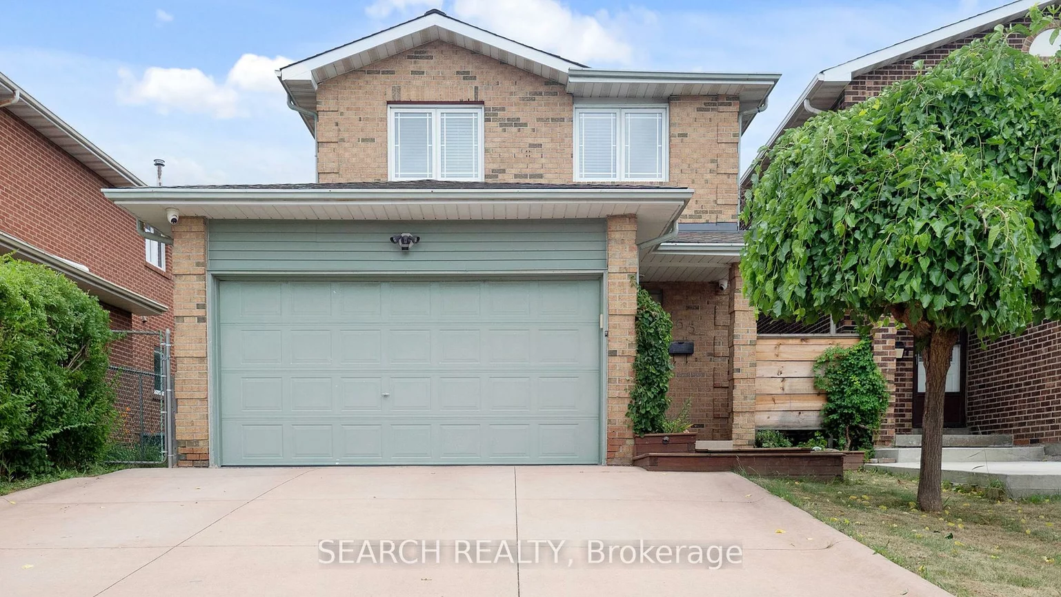 163, Simmons, Madoc, Brampton