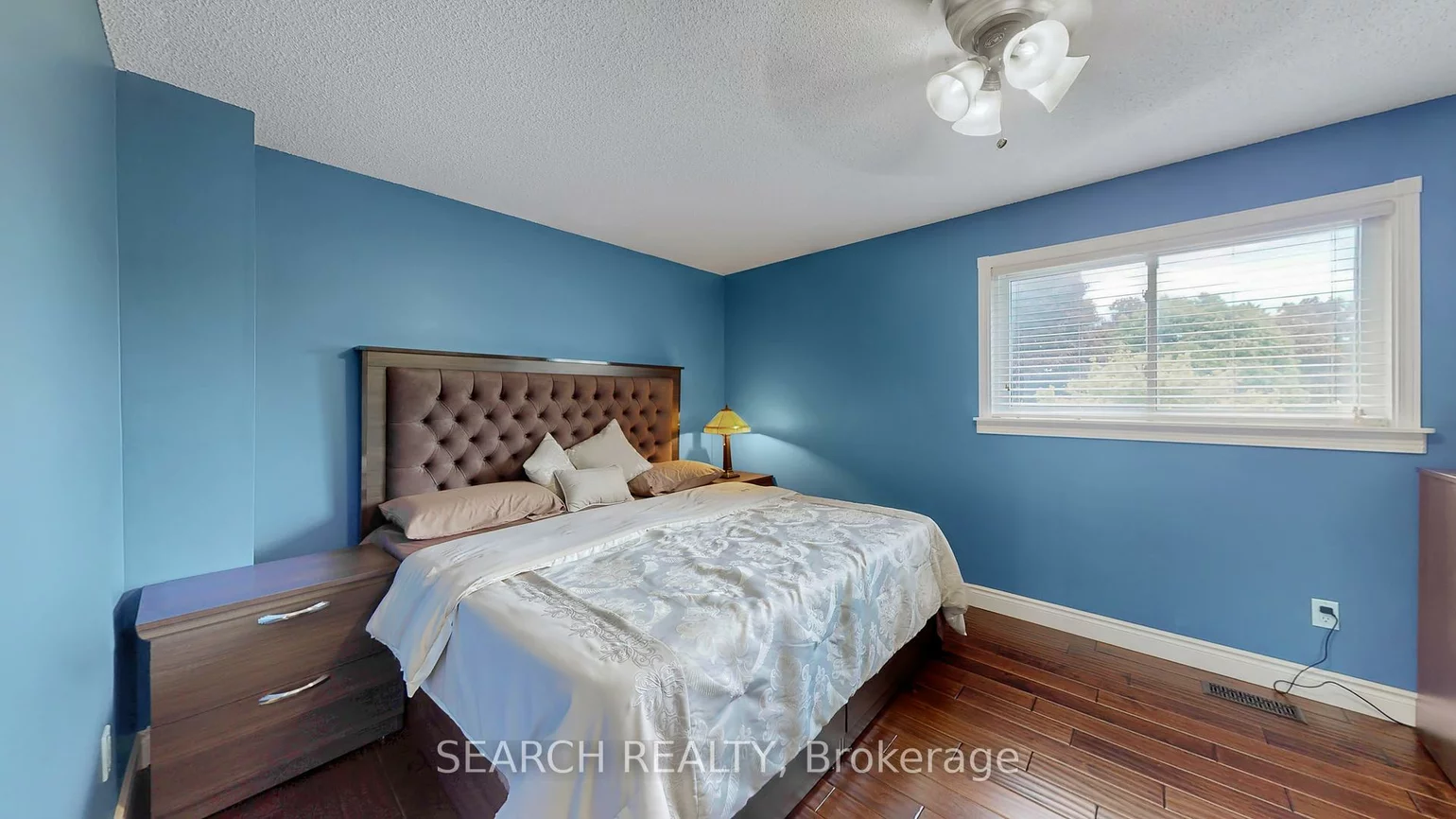 163, Simmons, Madoc, Brampton