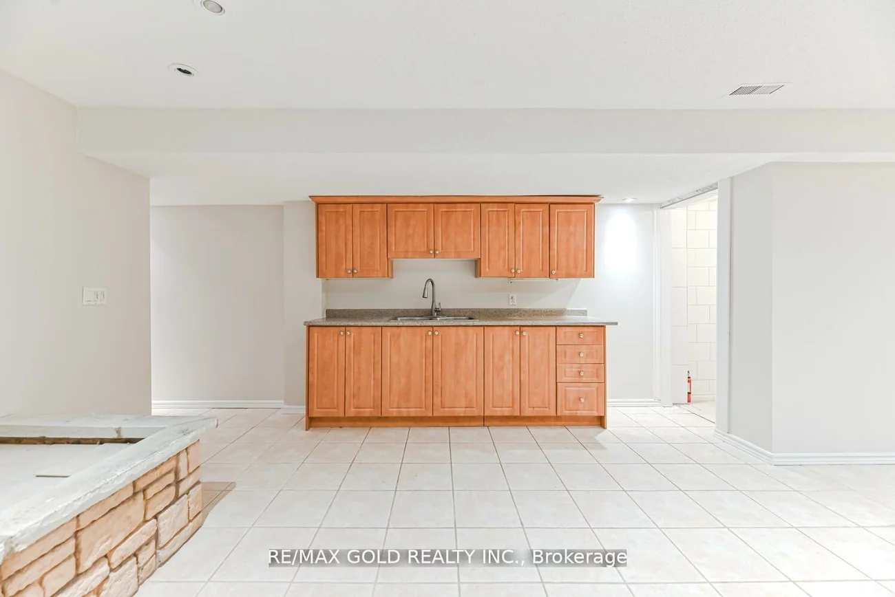 85, Sunny Meadow, Sandringham-Wellington, Brampton