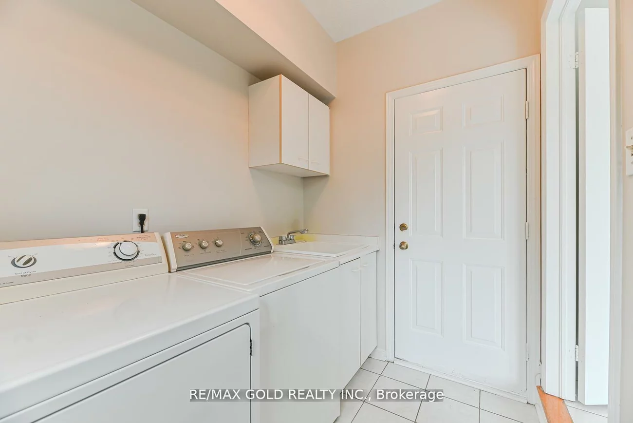 85, Sunny Meadow, Sandringham-Wellington, Brampton