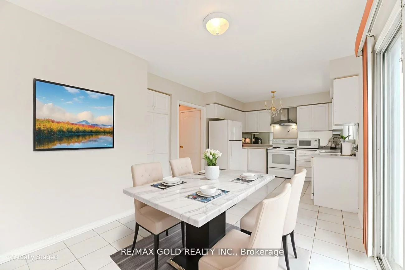 85, Sunny Meadow, Sandringham-Wellington, Brampton