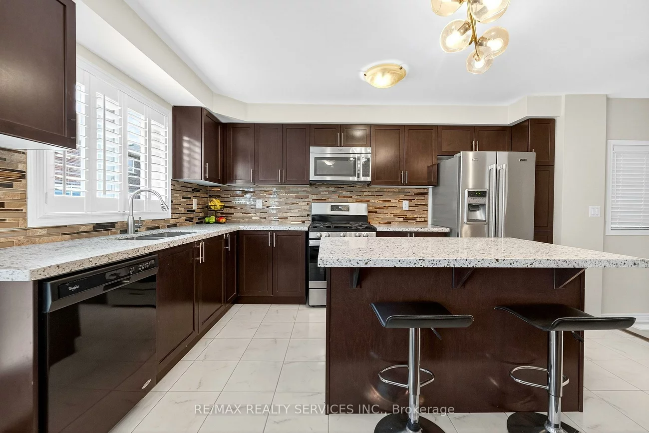 10, Volner, Northwest Brampton, Brampton