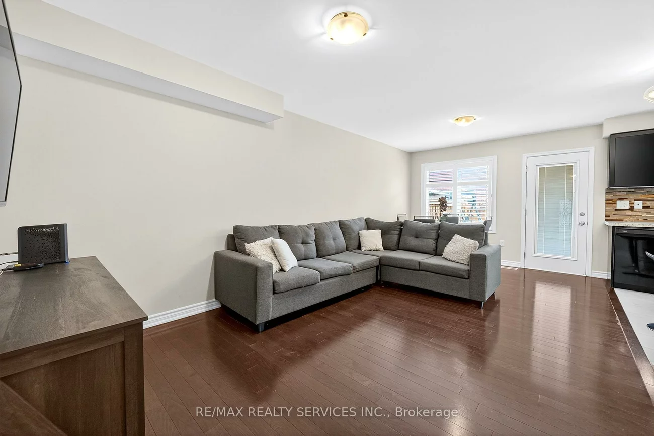 10, Volner, Northwest Brampton, Brampton