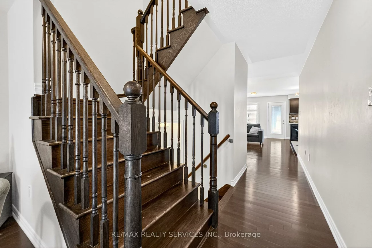 10, Volner, Northwest Brampton, Brampton