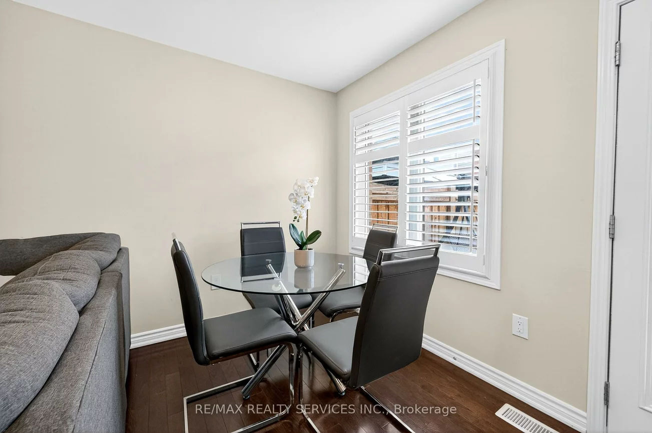 10, Volner, Northwest Brampton, Brampton