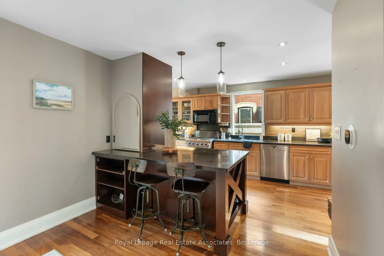 7, Peel, Downtown Brampton, Brampton