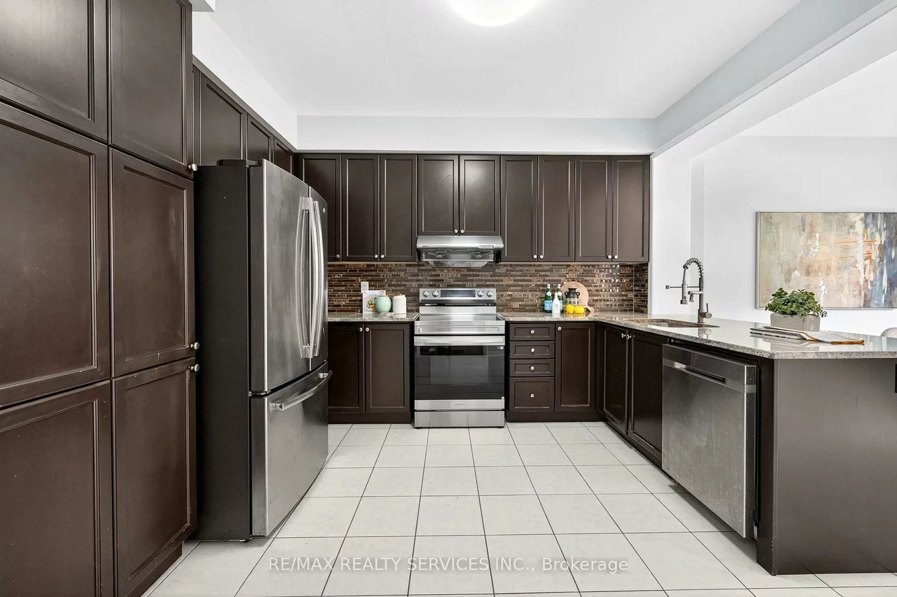 36, Ventura, Fletcher's West, Brampton