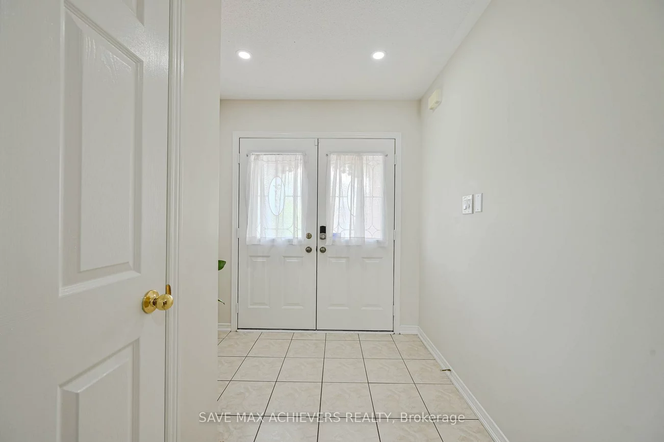 21, Riverplace, Bram East, Brampton